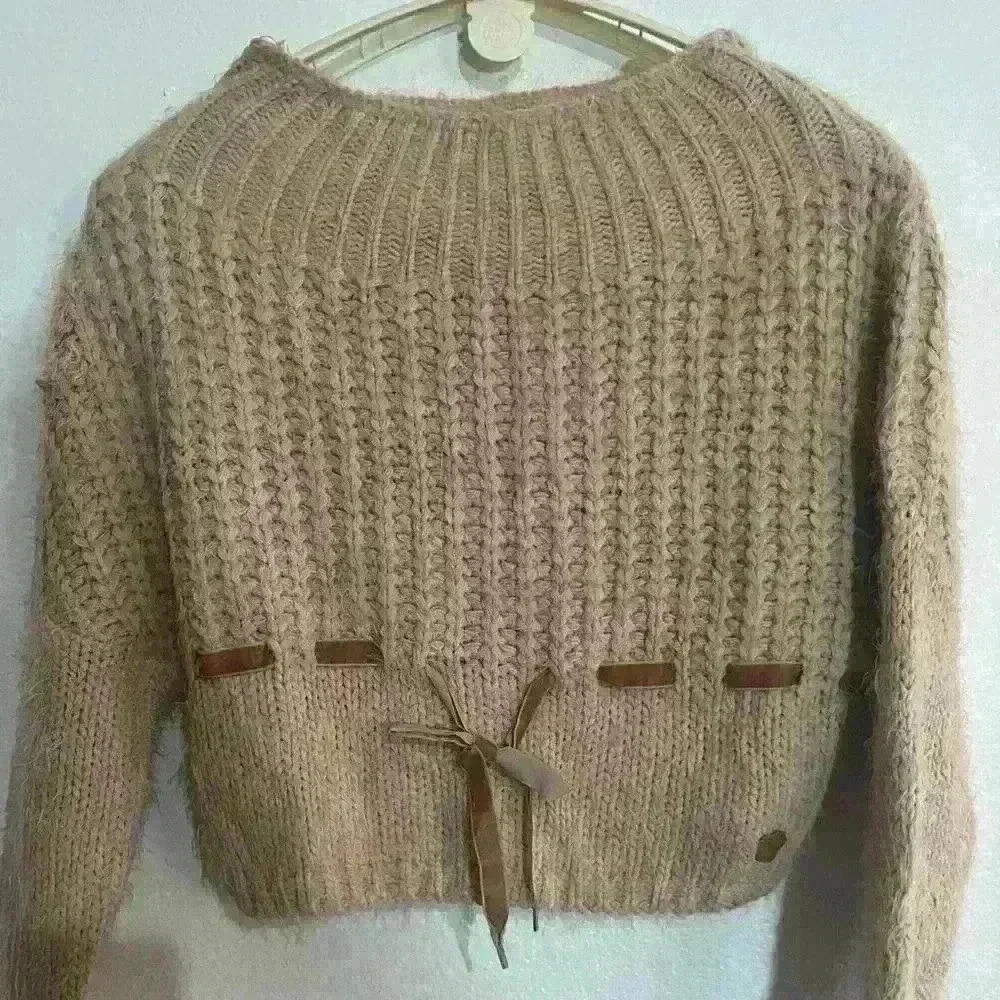 Nüd Fuzzy Long Sleeve Sweater